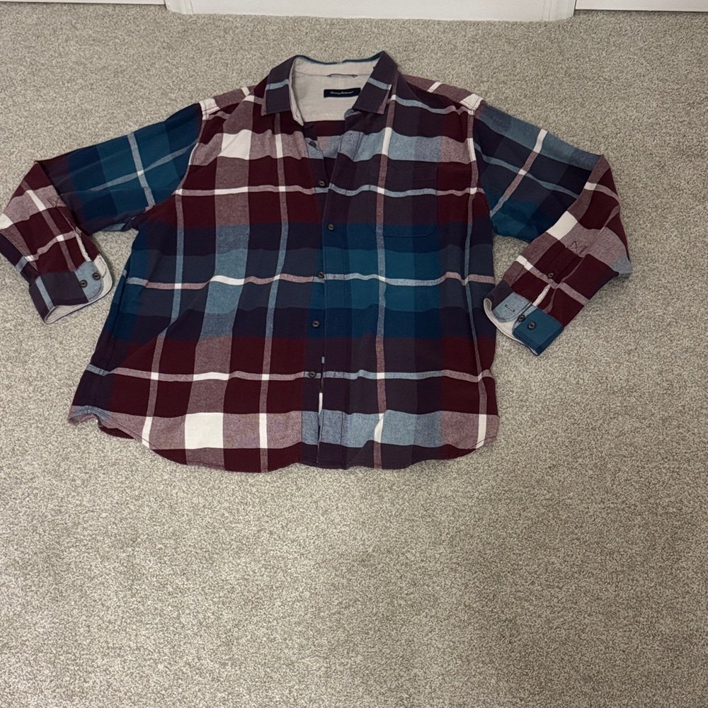 Tommy Bahama Plaid Cotton Flannel Like Button Up